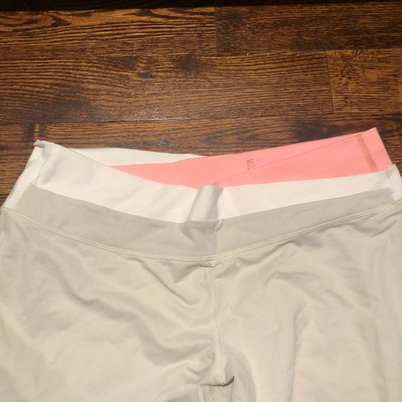 Lululemon Groove Pants - Picture 2 of 6